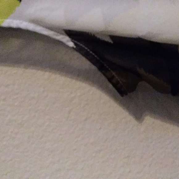 OLD NAVY SLEEVELESS TOP SIZE SP BEAUTIFUL PRINT. - Picture 6 of 9